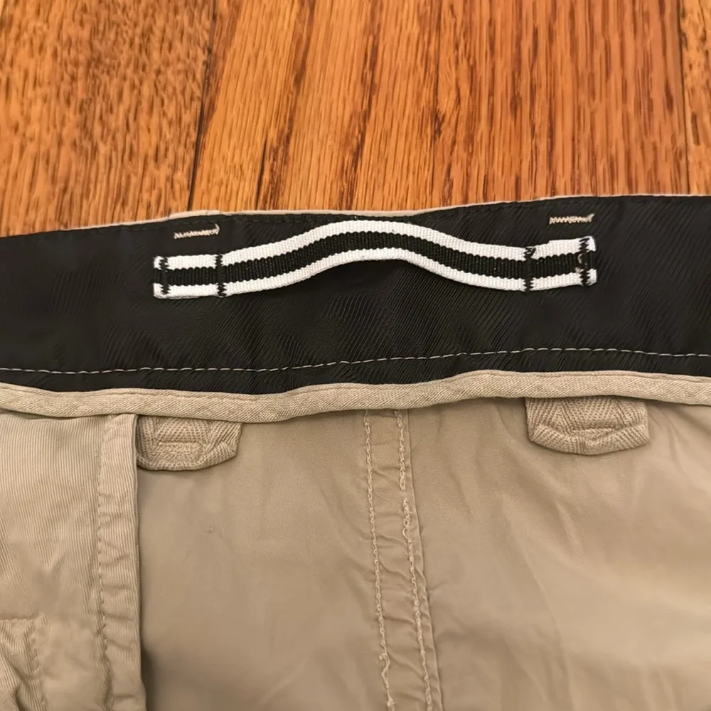 Stone Island Beige Cargo Shorts - Picture 4 of 7